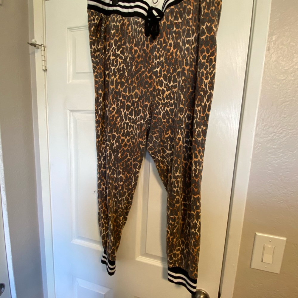 Leopard Joggers